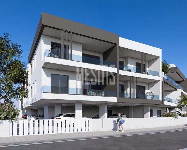 apartment-ed83493e-f7d4-4744-9dfc-d480b2db01fb_Wtr.jpeg