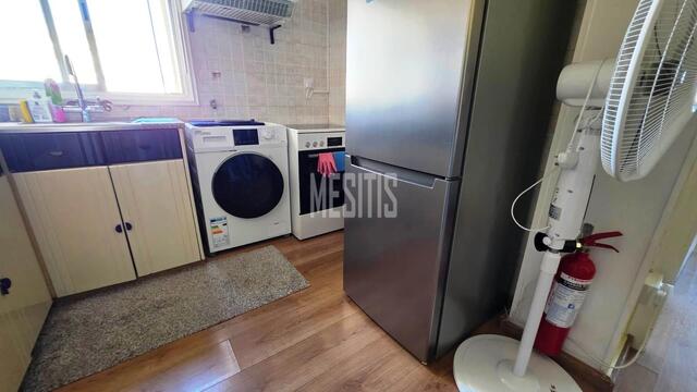 apartment-3eacb570-7561-4825-b2e0-286f037494d2_Wtr.jpg